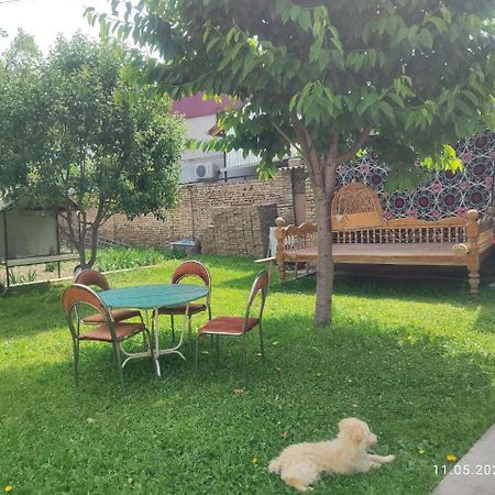Tasmin Mexr Hostel Samarkand Buitenkant foto